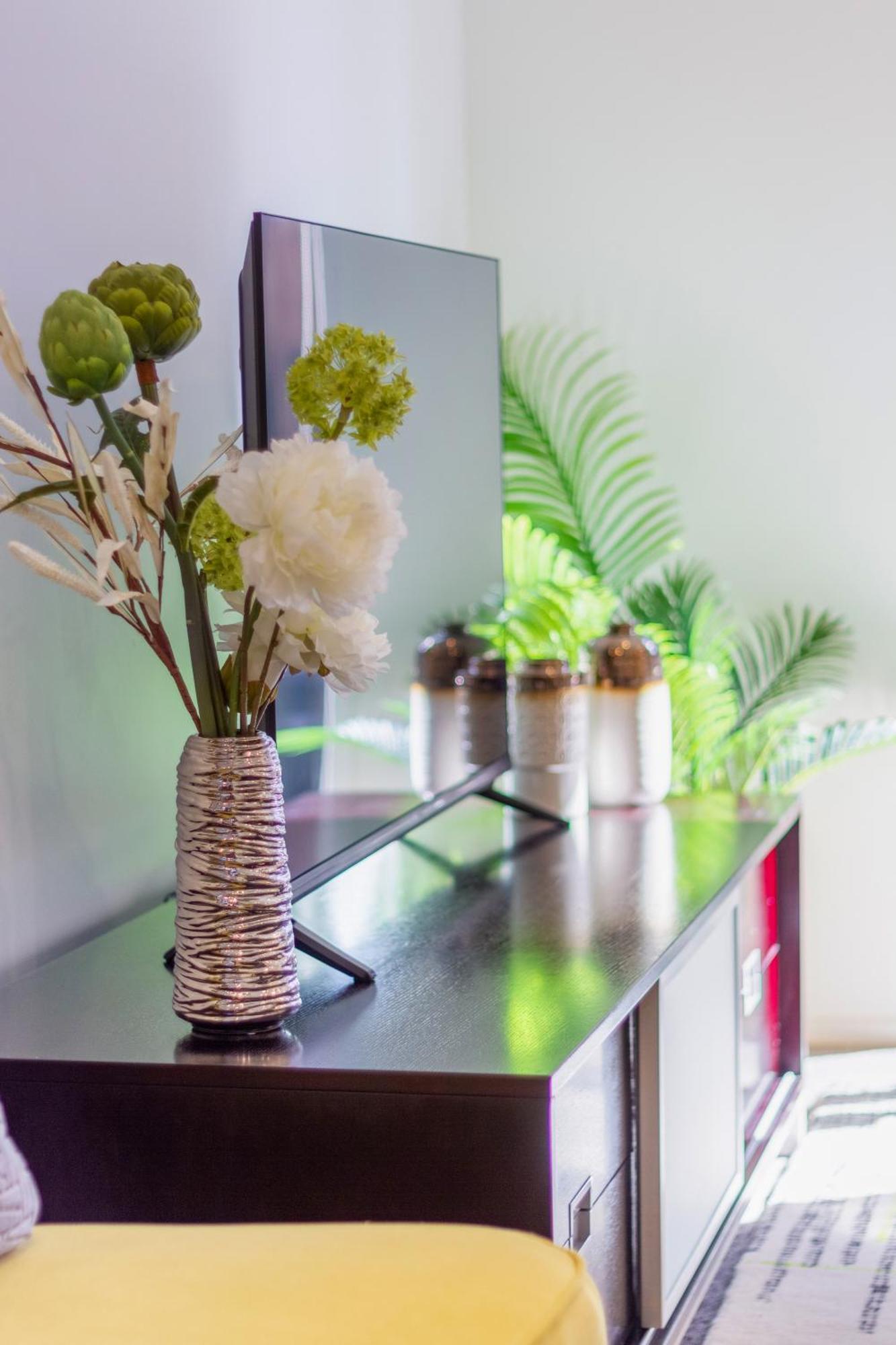 כרייסטצ'רץ' Central Escape On Cashel Street 2 Bed 2 Bath מראה חיצוני תמונה