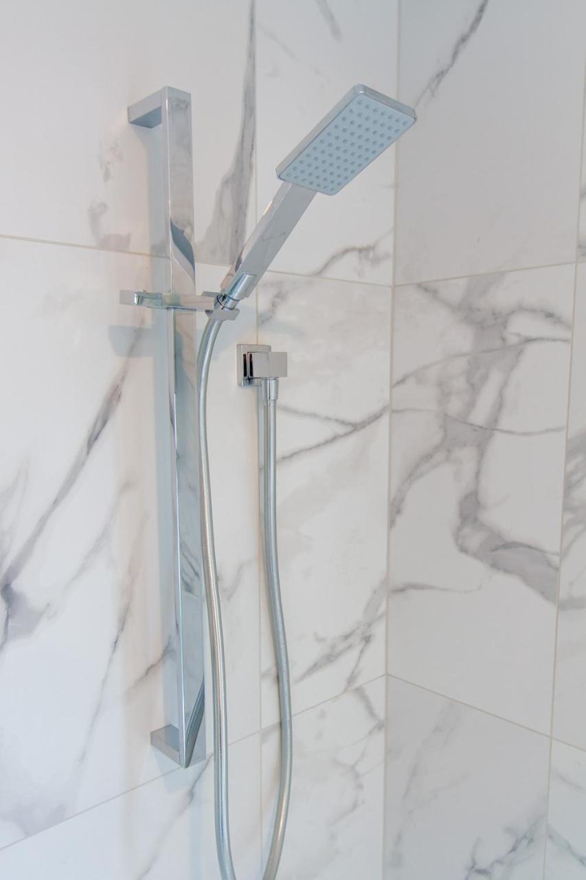 כרייסטצ'רץ' Central Escape On Cashel Street 2 Bed 2 Bath מראה חיצוני תמונה