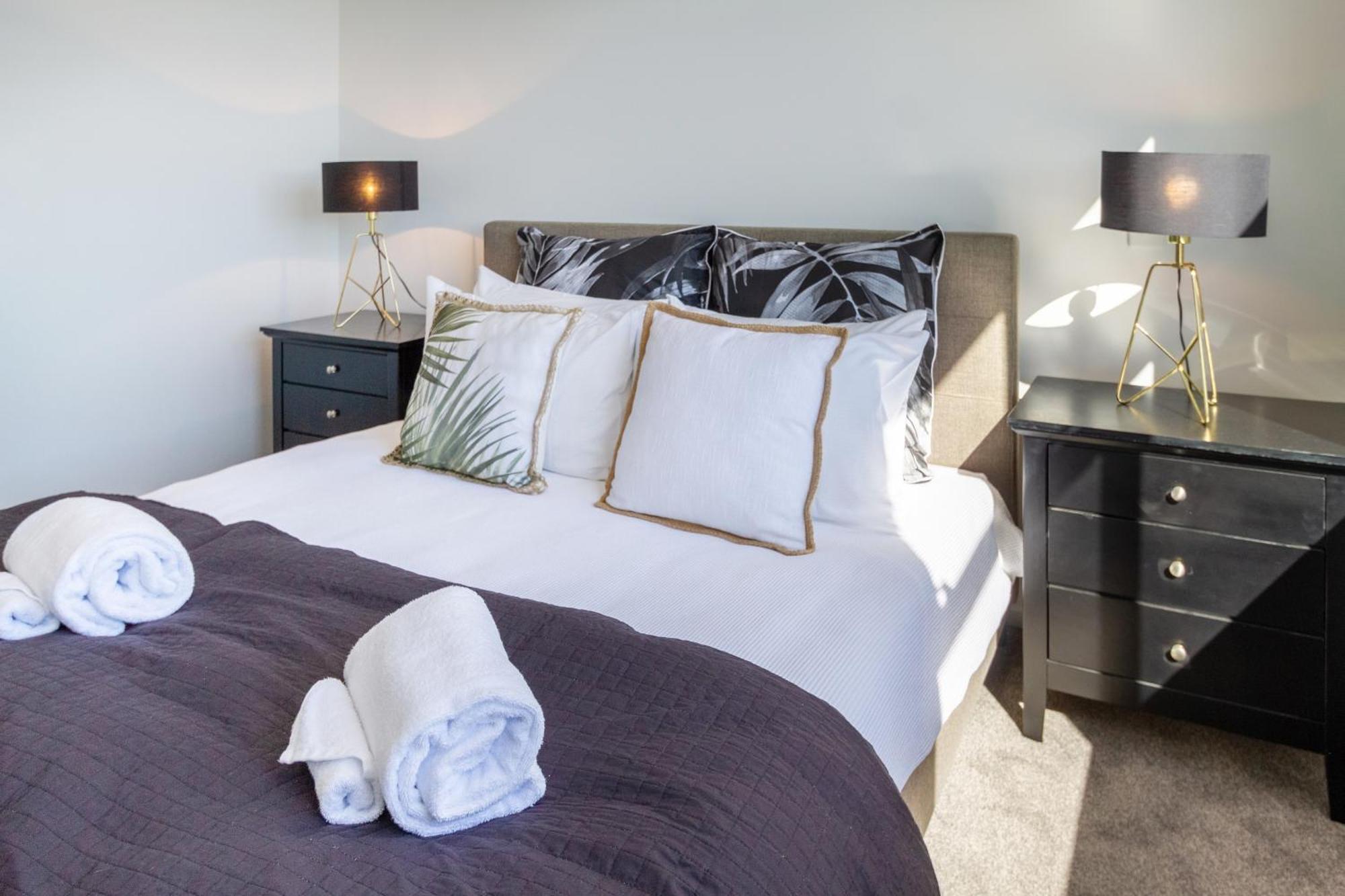 כרייסטצ'רץ' Central Escape On Cashel Street 2 Bed 2 Bath מראה חיצוני תמונה